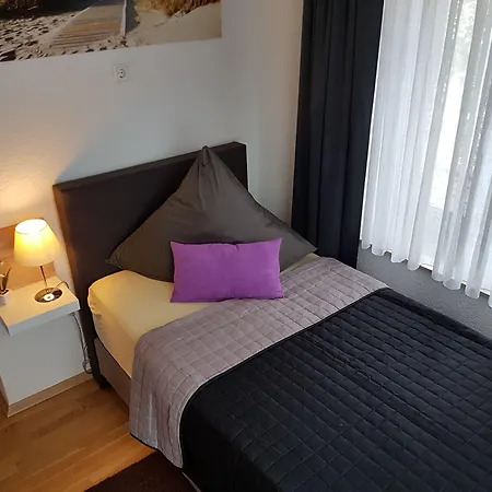 Hotel Exquisite 3*