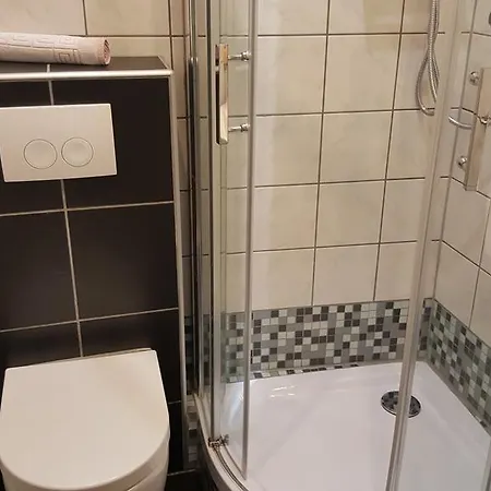 Exquisite Szálloda 3*