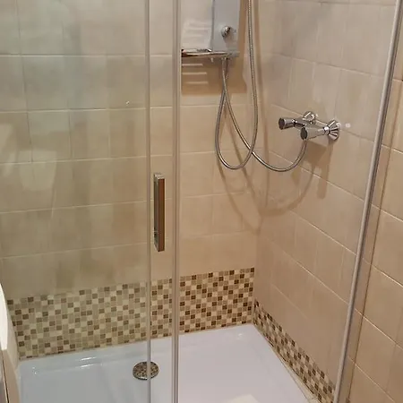 Szálloda Exquisite 3*