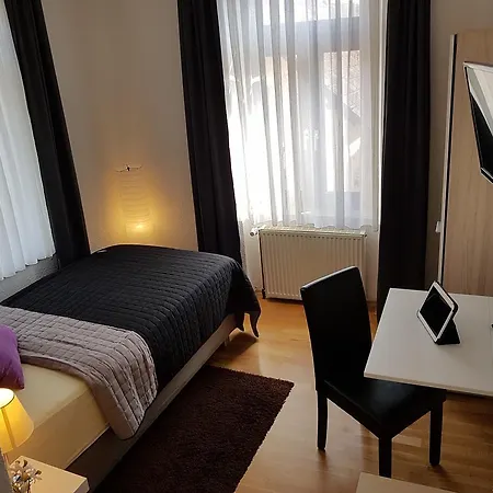 Hotel Exquisite