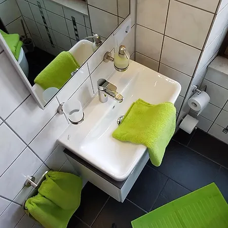 Exquisite 3* Bobenheim am Berg