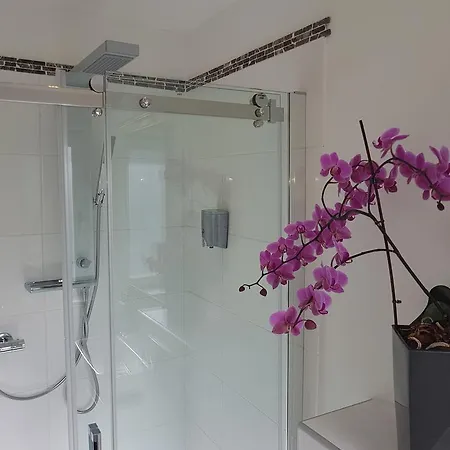 Exquisite Hotel Bobenheim am Berg