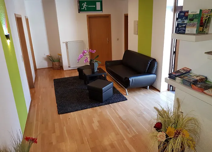 Exquisite 3* Bobenheim am Berg