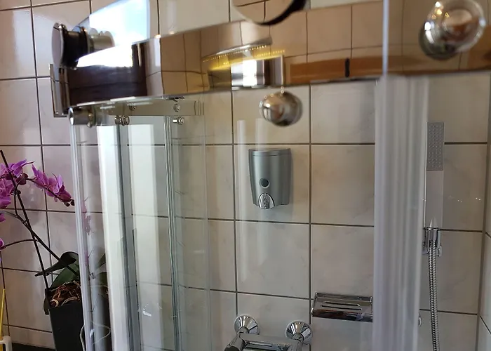 Exquisite Hotel Bobenheim am Berg